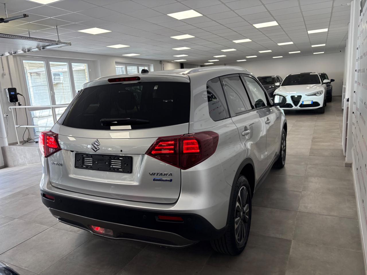 SUZUKI Vitara 1.4 Hybrid 4WD AllGrip Yoru FARI LED - 5