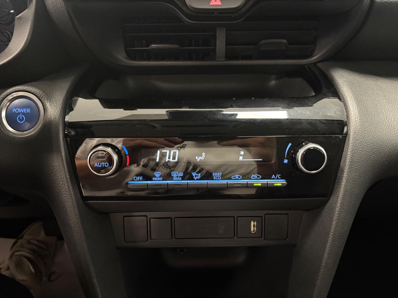 TOYOTA Yaris Cross 1.5 Hybrid 5p. E-CVT Business - 12
