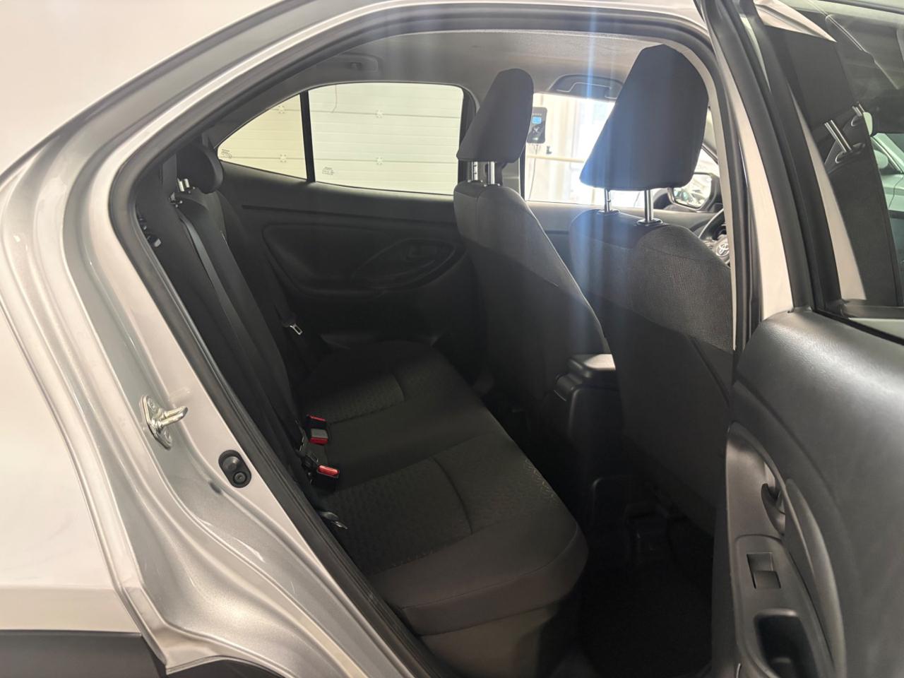 TOYOTA Yaris Cross 1.5 Hybrid 5p. E-CVT Business - 19