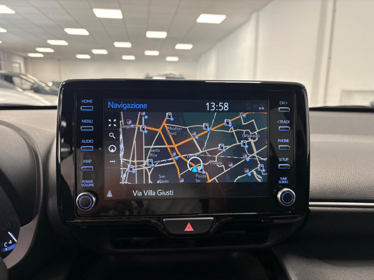 TOYOTA Yaris Cross 1.5 Hybrid 5p. E-CVT Business - 14
