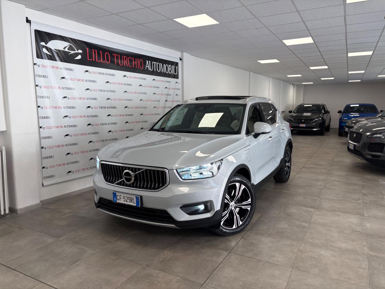 VOLVO XC40 T4 Recharge Plug-in Hybrid Inscription FULL LED - 1