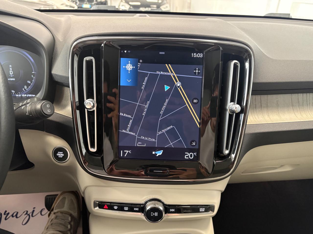 VOLVO XC40 T4 Recharge Plug-in Hybrid Inscription FULL LED - 14