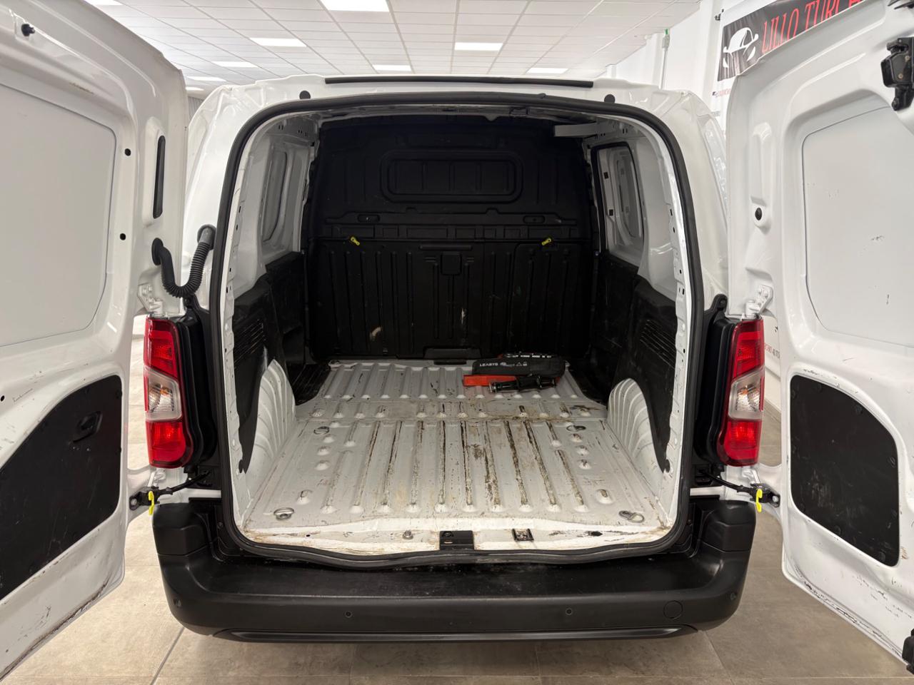 FIAT Doblo Doblò 1.5 BlueHdi 100CV PC-TN Van 15500€ + iva - 12