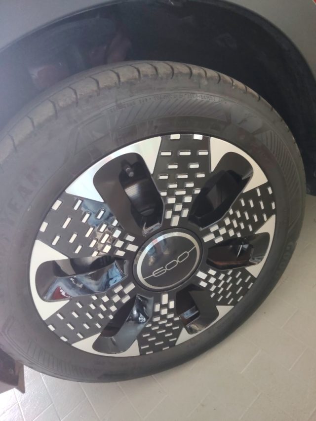 FIAT 600 — foto 15 di 27