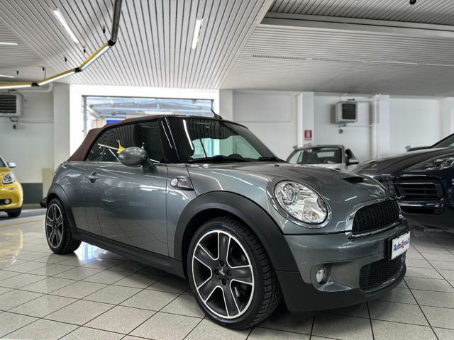 MINI Cabrio Grigio metallizzato