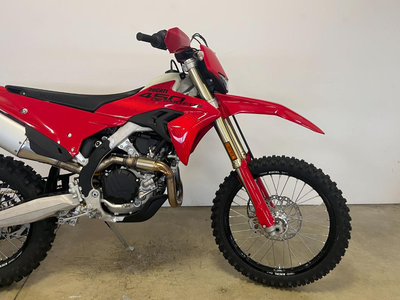 DUCATI Desmo450 MX EDS 2027 - 5