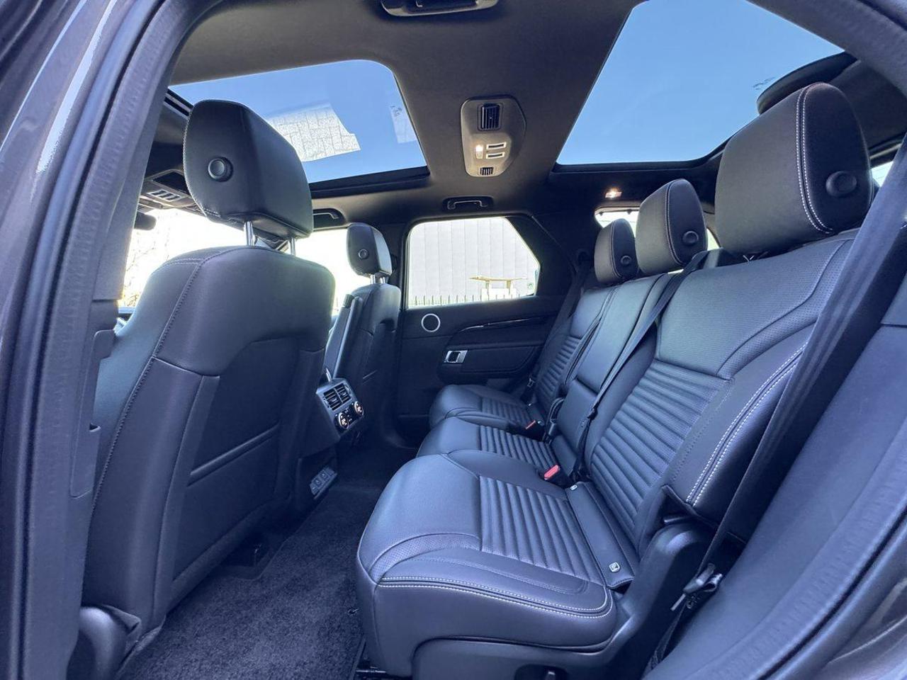 LAND ROVER Discovery 3.0D I6 249 CV AWD Auto S - 6