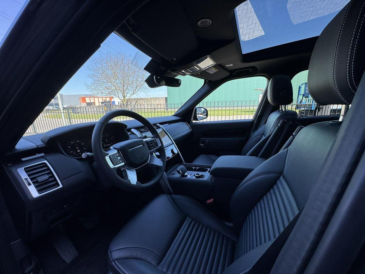 LAND ROVER Discovery 3.0D I6 249 CV AWD Auto S - 14