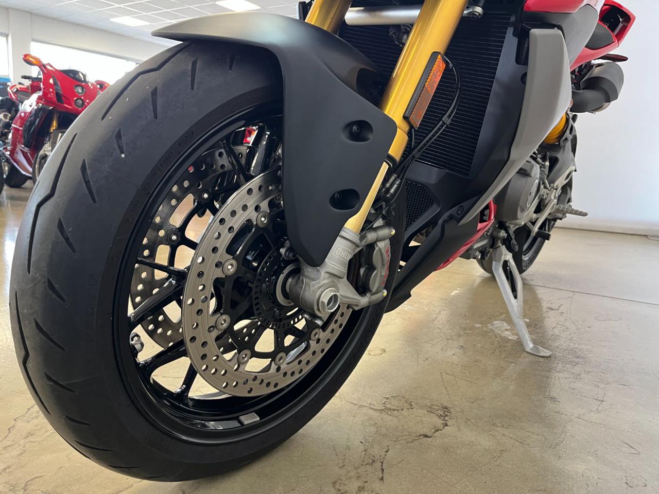 DUCATI Streetfighter V2 V2 S - 3
