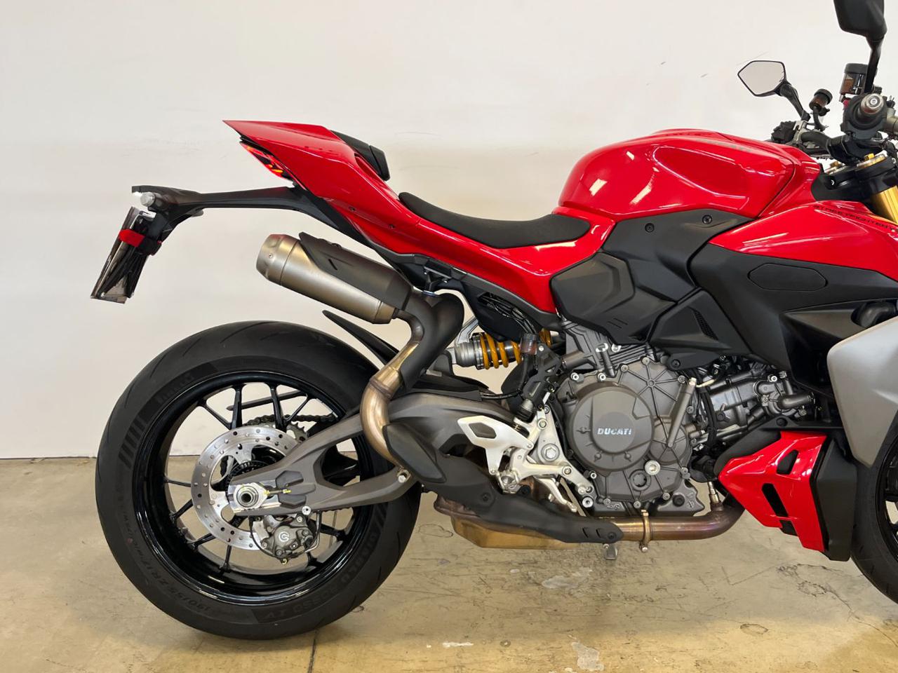 DUCATI Streetfighter V2 V2 S - 6