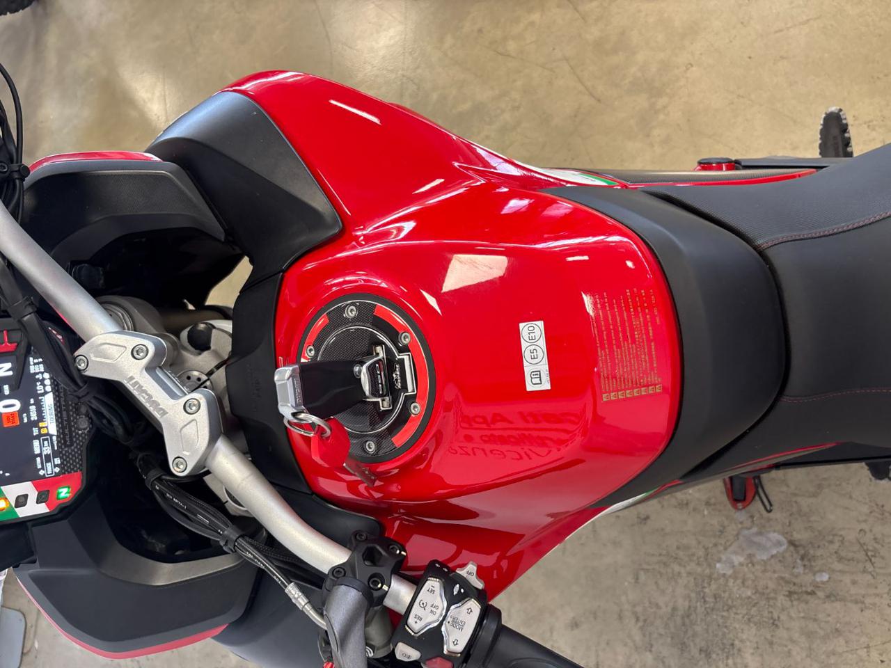 DUCATI Multistrada 950 S - 8