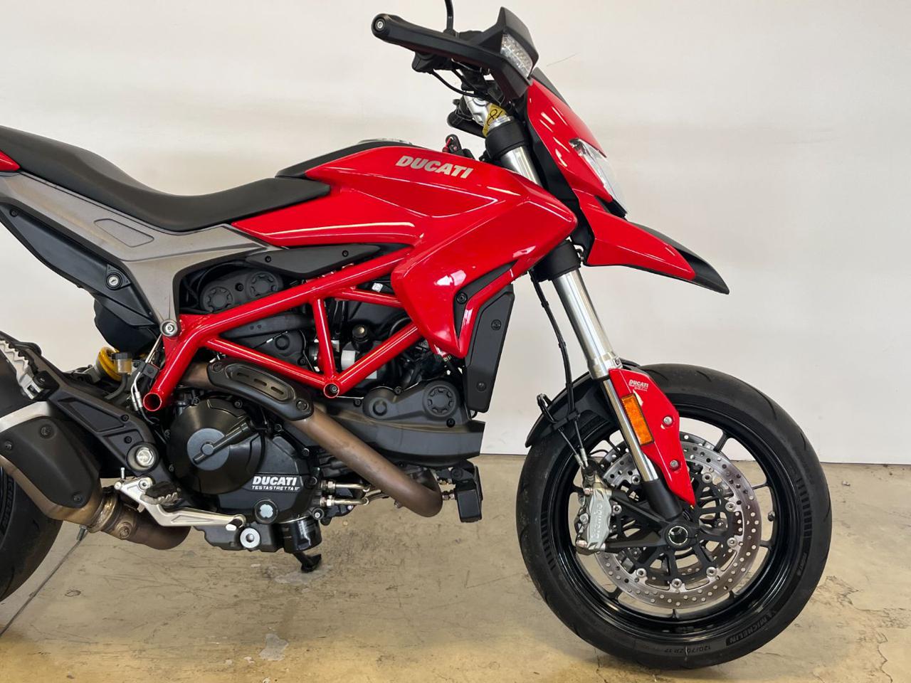 DUCATI Hypermotard 939 939 - 5