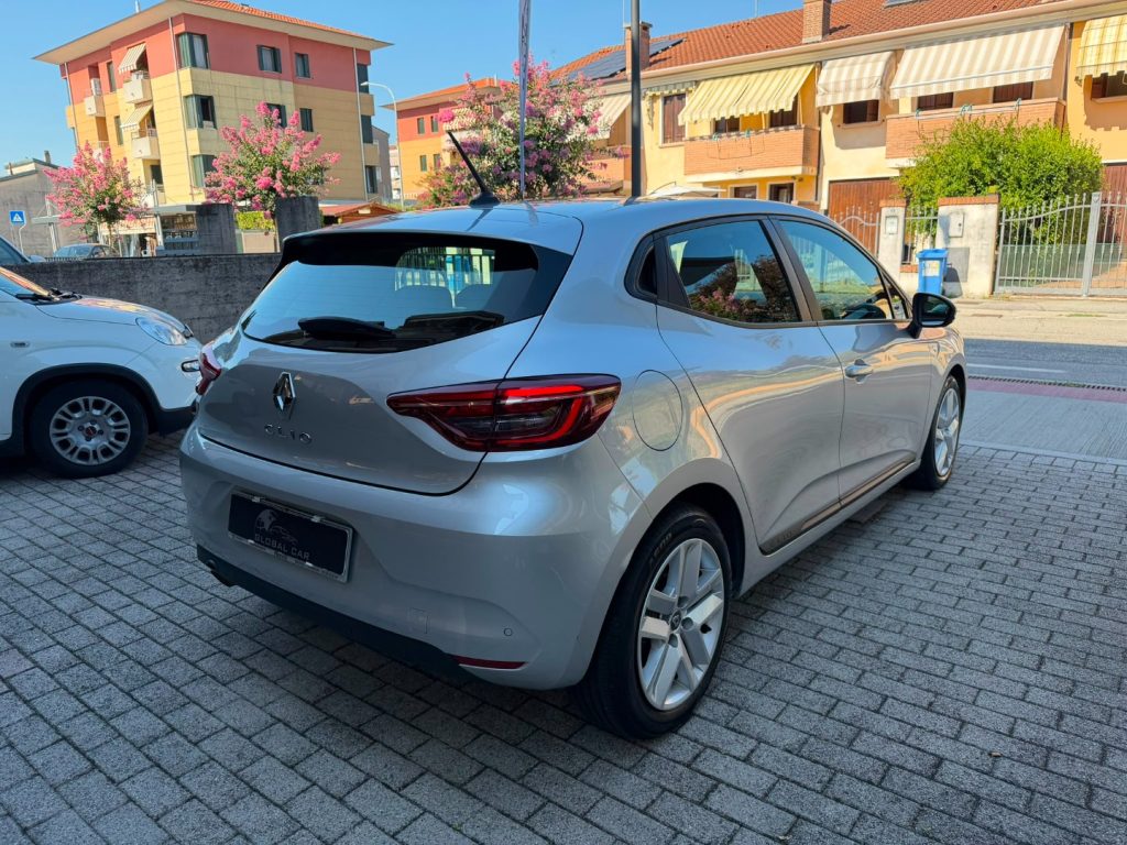 RENAULT Clio TCe 100 CV GPL  Techno - 5
