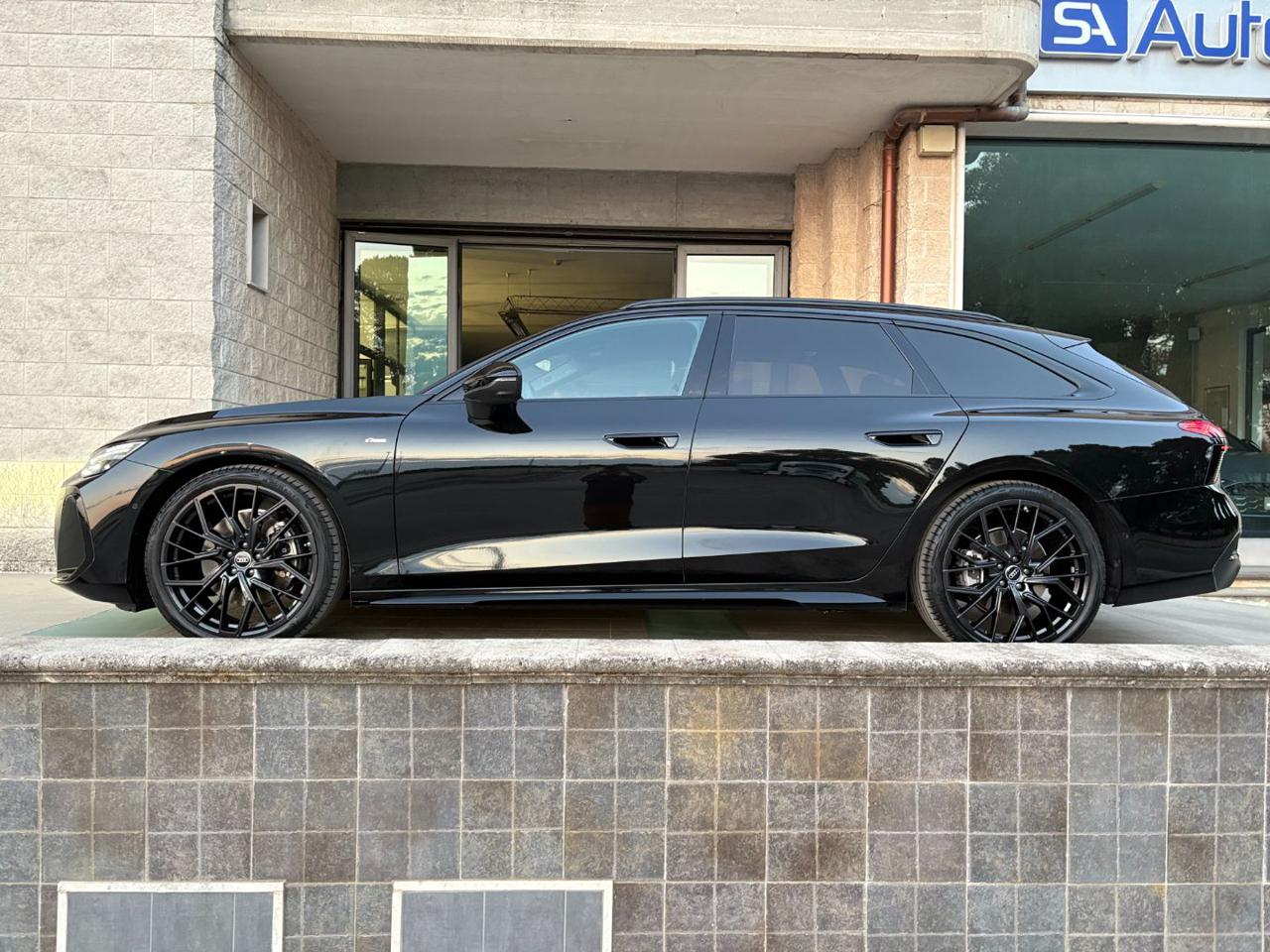 AUDI A6 Avant TDI 150 kW S tronic quattro S line edition one. - 8
