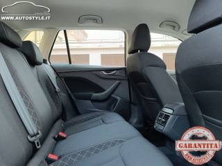 SKODA Kamiq 1.0 TSI Ambition foto 14