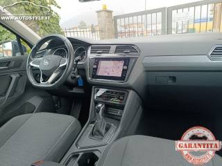 VOLKSWAGEN Tiguan 2.0 TDI 150 CV SCR DSG Life foto 12