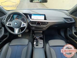 BMW 118 i M-SPORT Steptronic/AUTOMATICA MSport F40 foto 58