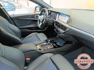 BMW 118 i M-SPORT Steptronic/AUTOMATICA MSport F40 foto 66