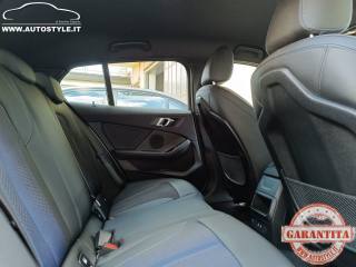 BMW 118 i M-SPORT Steptronic/AUTOMATICA MSport F40 foto 68