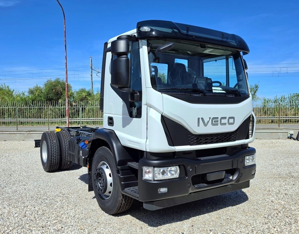 IVECO EUROCARGO 180E32 E6 ADR NUOVO VERSIONE K - 19