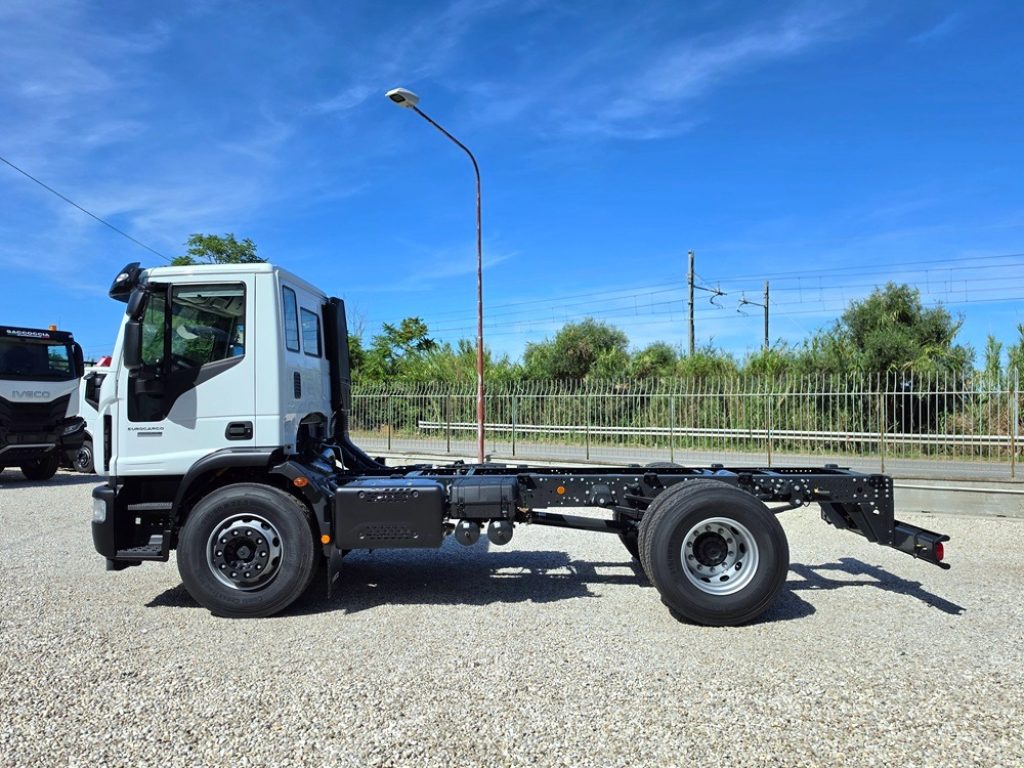 IVECO EUROCARGO 180E32 E6 ADR NUOVO VERSIONE K - 20
