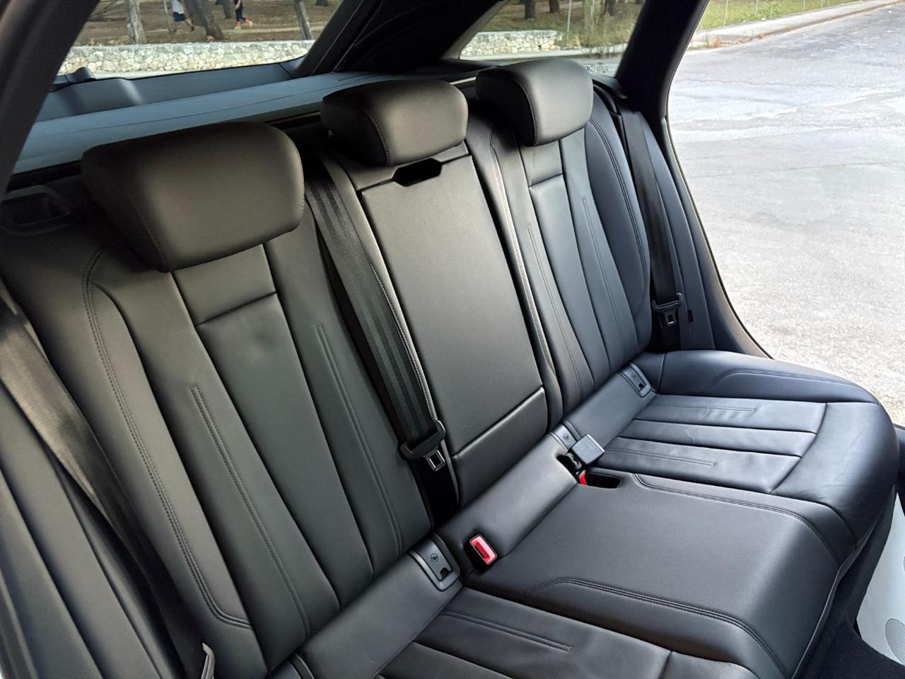 AUDI A4 allroad 40 TDI 204 CV S tronic Business Evolution TETTO. - 14
