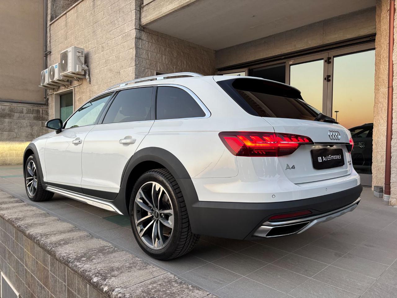 AUDI A4 allroad 40 TDI 204 CV S tronic Business Evolution TETTO. - 7