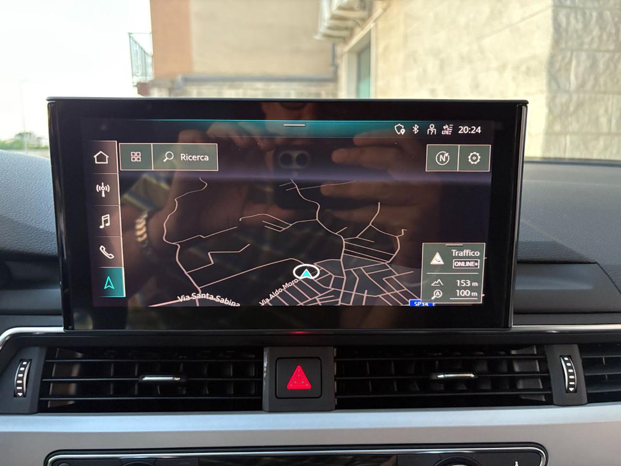 AUDI A4 allroad 40 TDI 204 CV S tronic Business Evolution TETTO. - 32