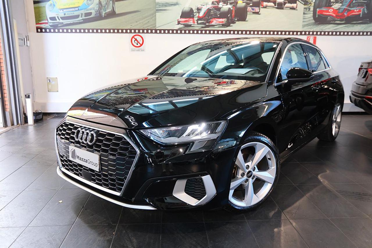 AUDI A3 35 TFSI Sportback S-Tronic Business Advanced - 7
