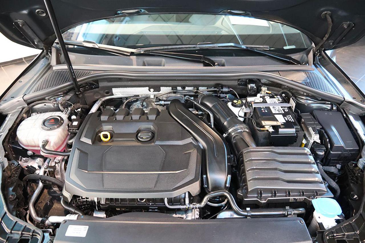AUDI A3 35 TFSI Sportback S-Tronic Business Advanced - 11