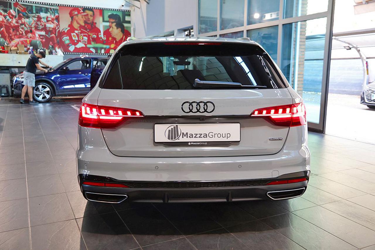 AUDI A4 40 TDI Avant Quattro S-Tronic S-Line - 8