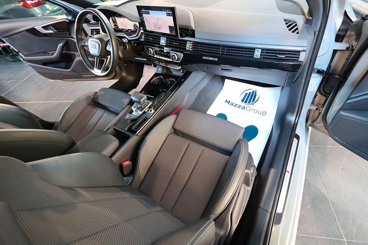 AUDI A4 40 TDI Avant Quattro S-Tronic S-Line - 16