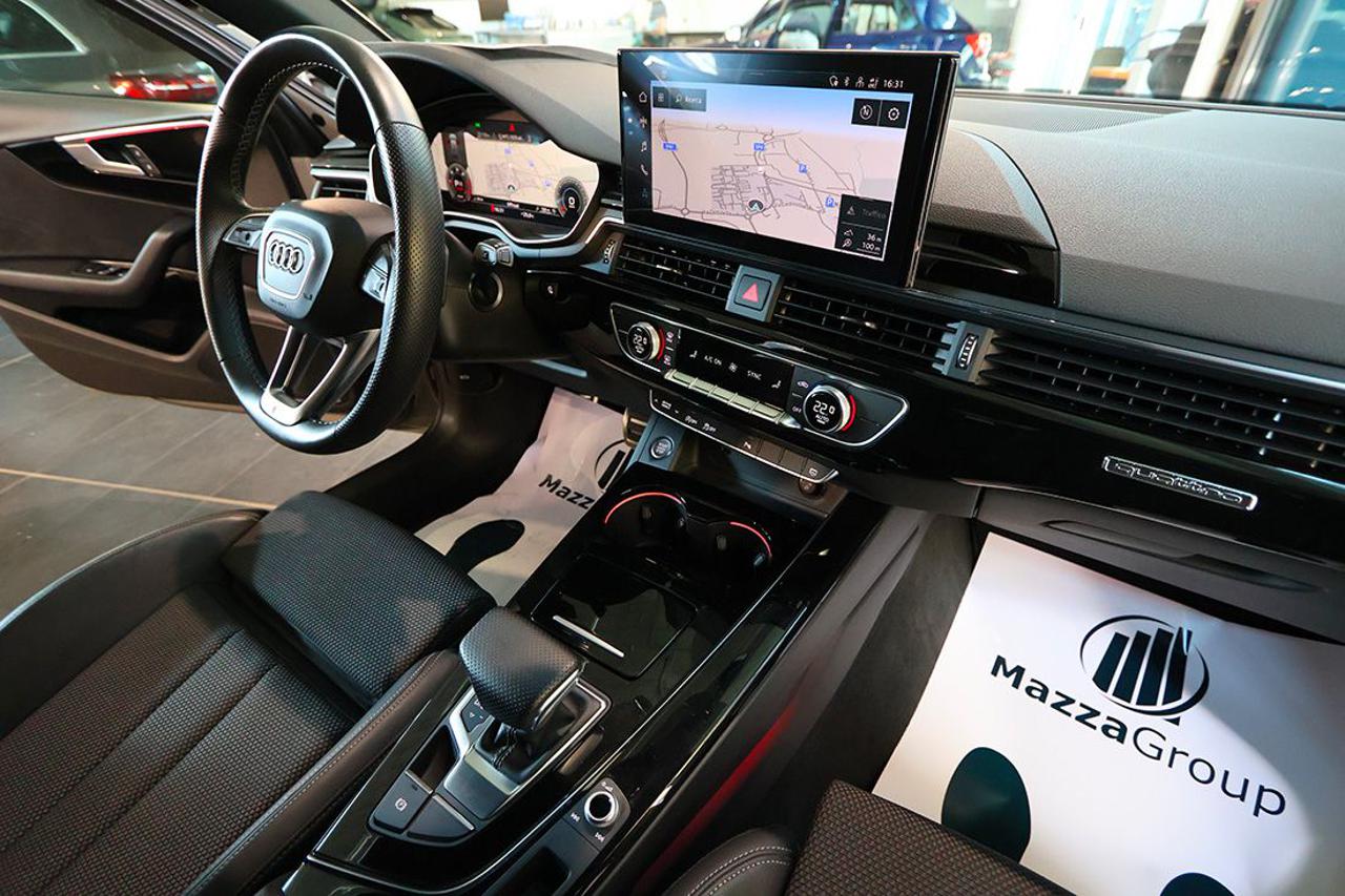 AUDI A4 40 TDI Avant Quattro S-Tronic S-Line - 37