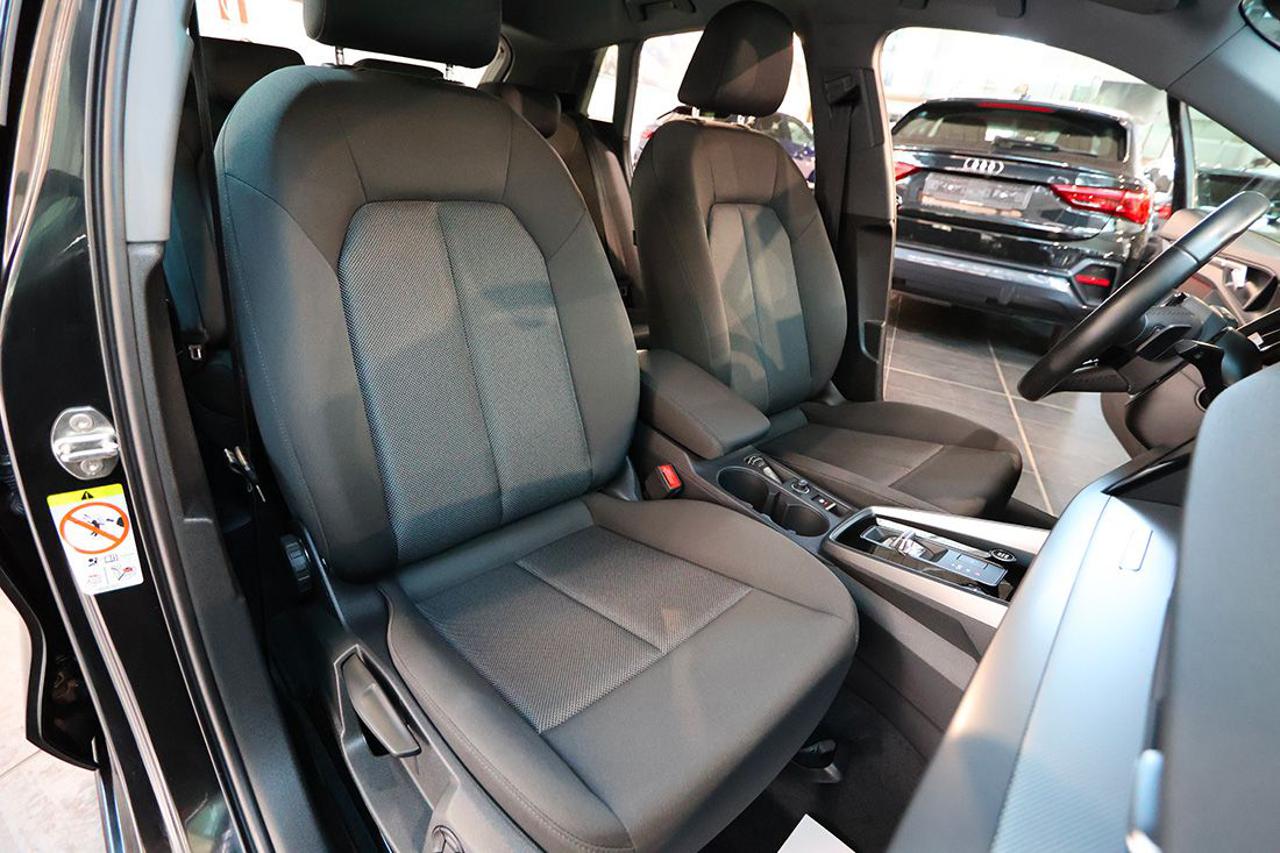 AUDI A3 30 TDI Sportback S-Tronic - 16
