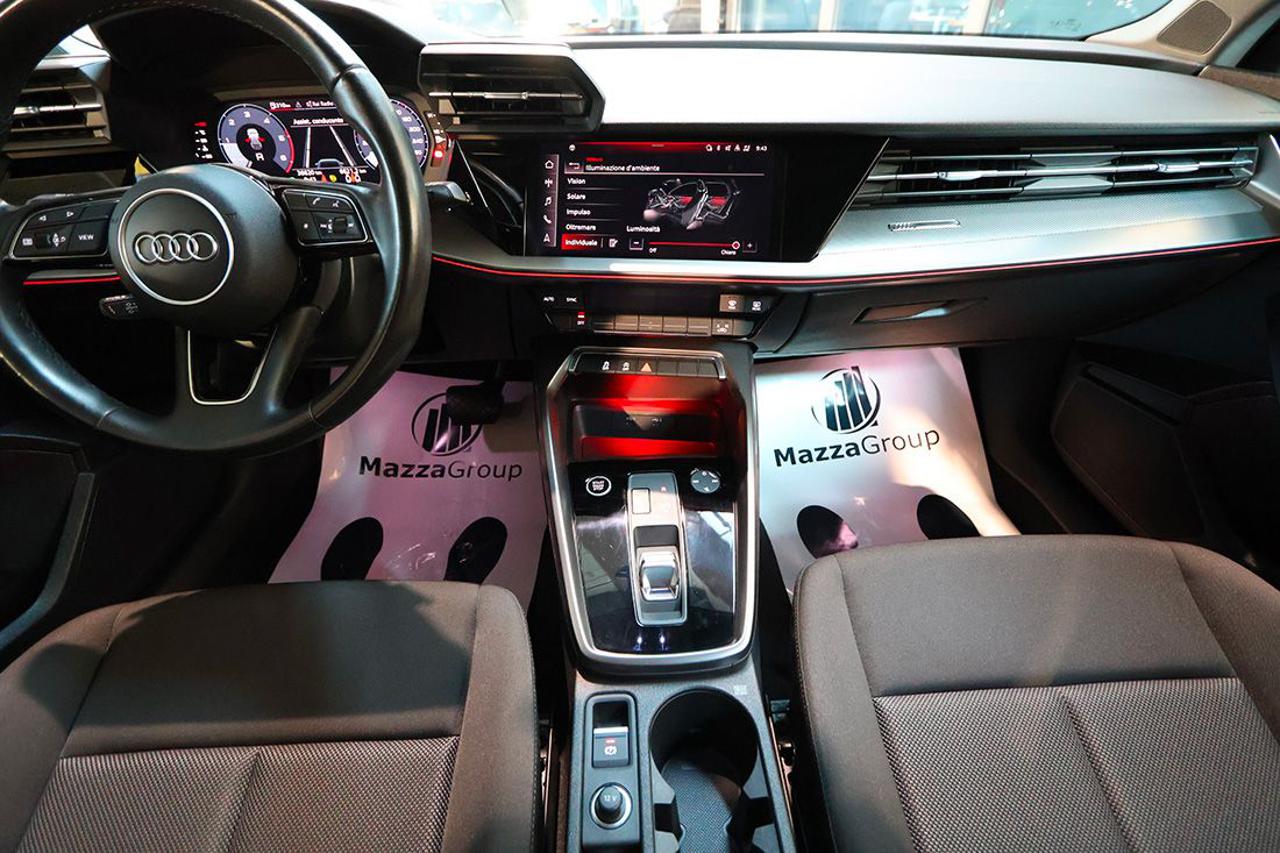 AUDI A3 30 TDI Sportback S-Tronic - 31