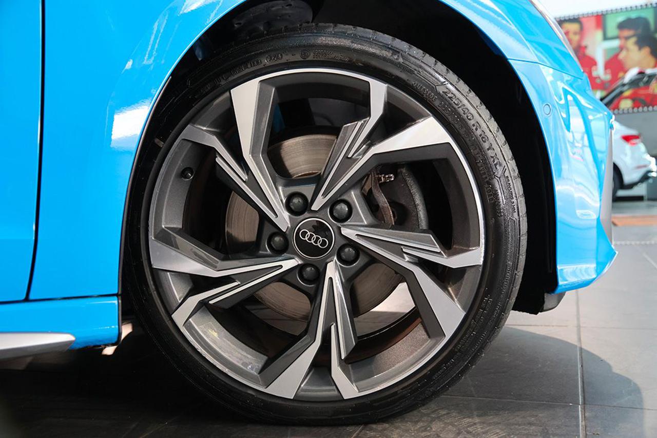 AUDI A3 40 TDI Sportback Quattro S-Tronic S-Line - 6