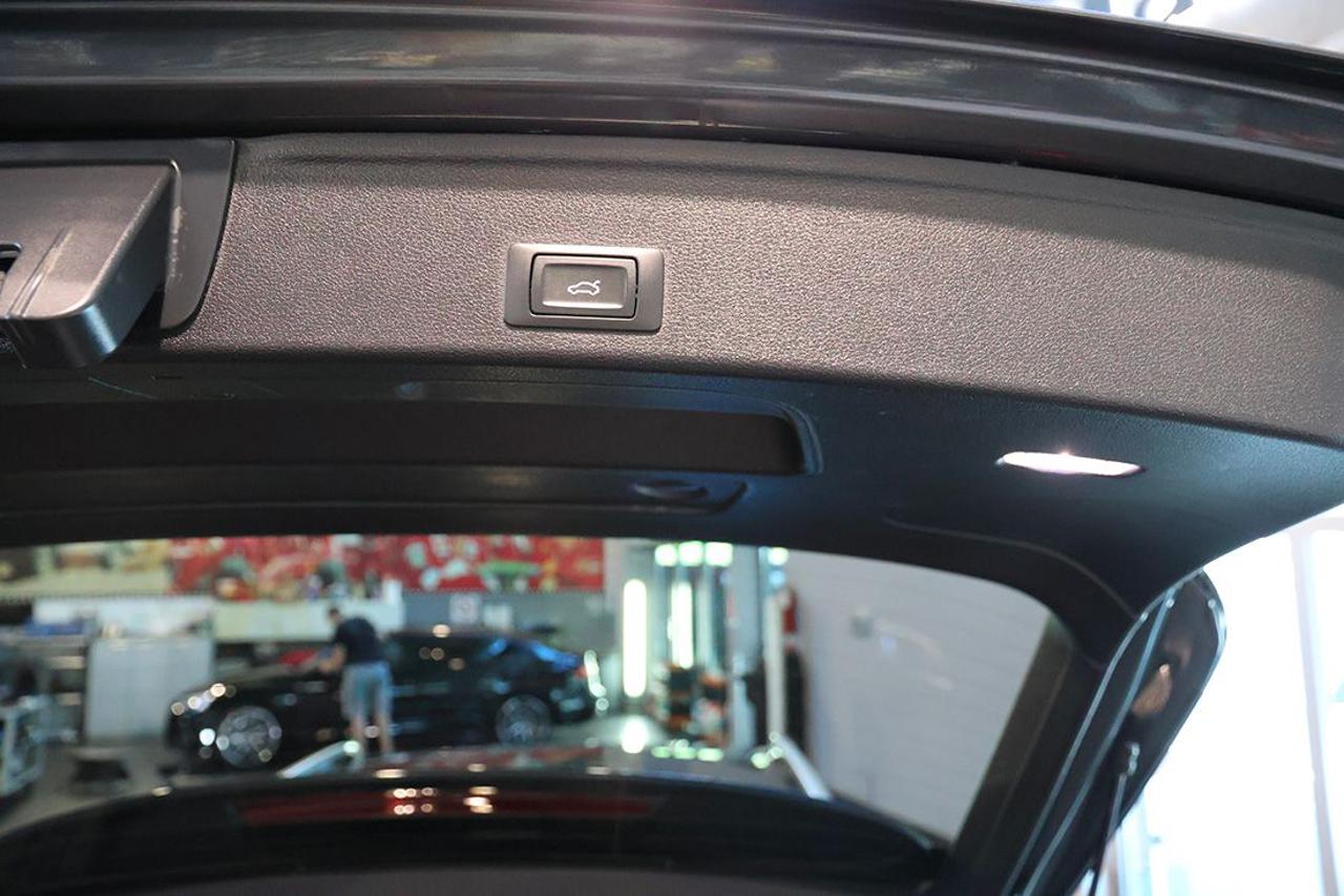 AUDI A4 allroad 40 TDI S-Tronic Identity Contrast - 13