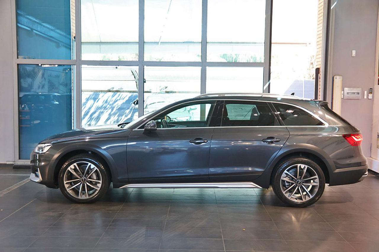 AUDI A4 allroad 40 TDI S-Tronic Identity Contrast - 3