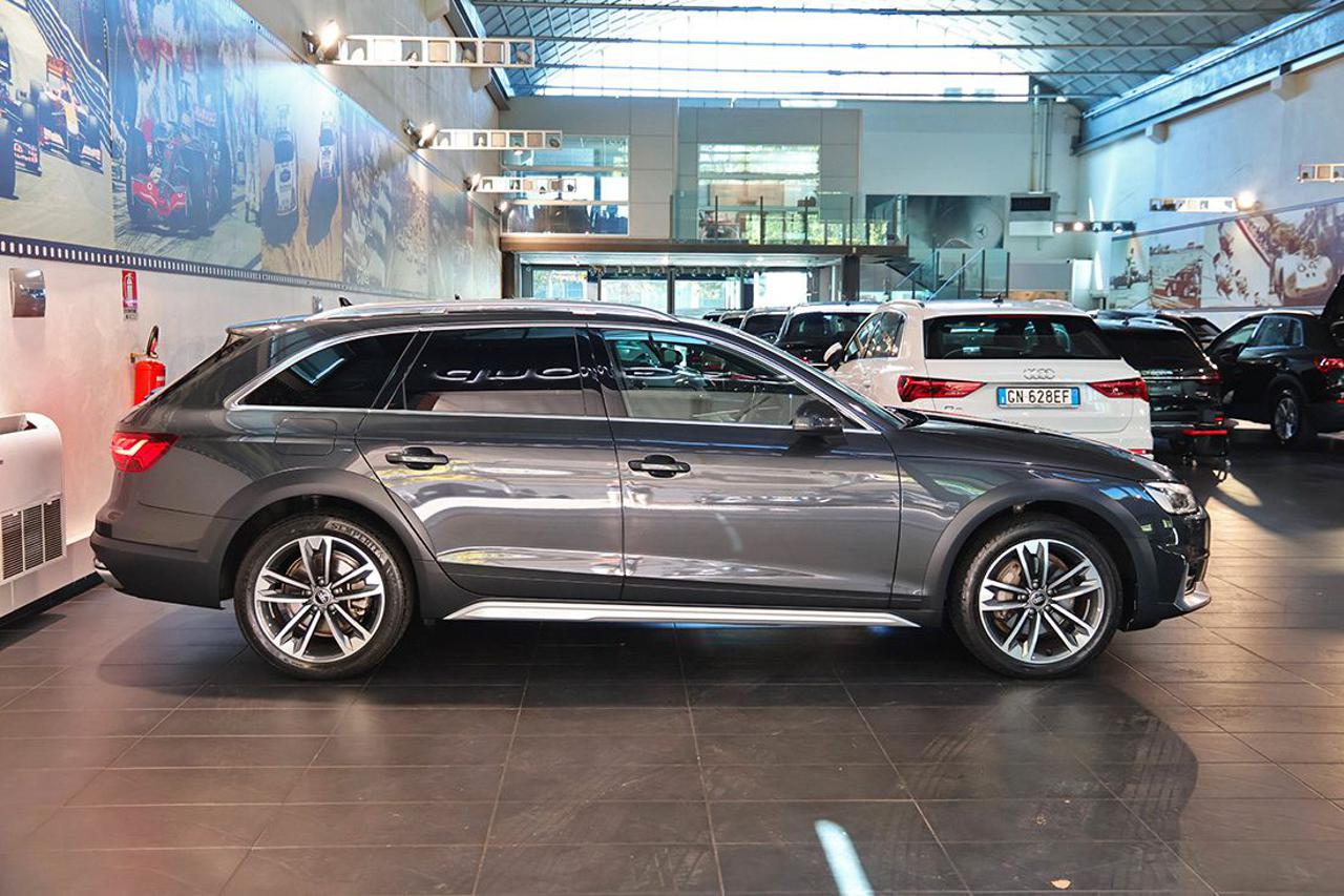 AUDI A4 allroad 40 TDI S-Tronic Identity Contrast - 2