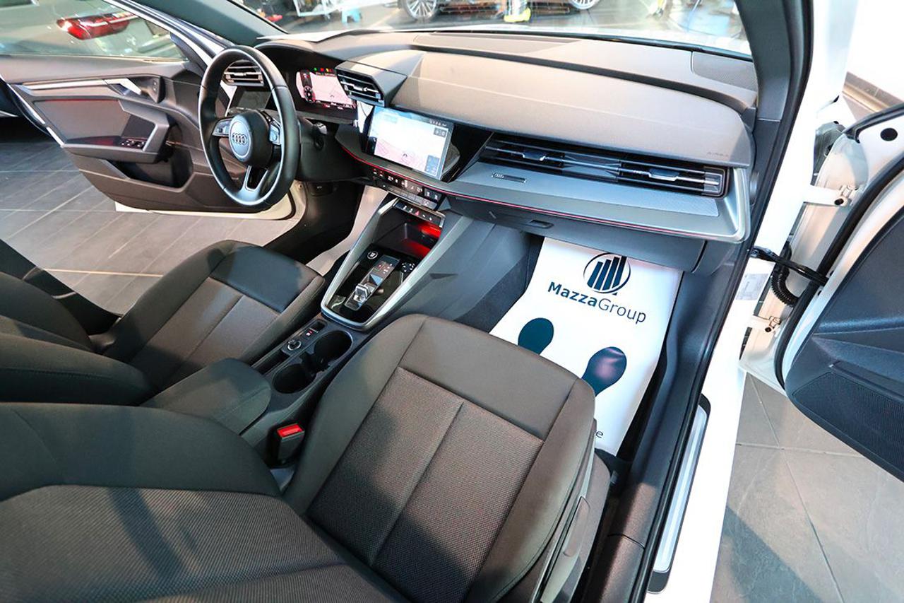 AUDI A3 35 TDI Sportback S-Tronic Business Advanced - 15