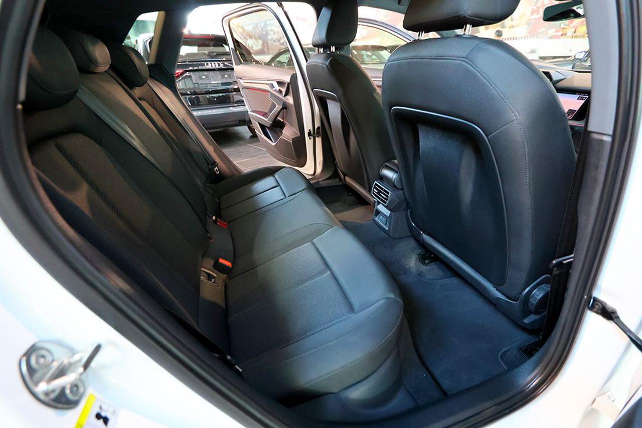 AUDI A3 35 TDI Sportback S-Tronic Business Advanced - 18