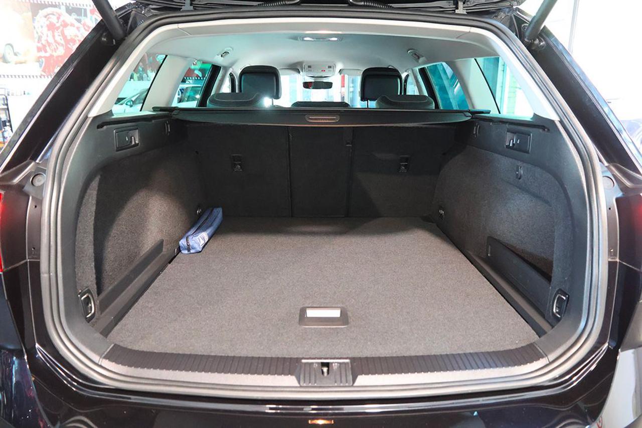VOLKSWAGEN Passat Alltrack 2.0 TDI 200cv 4Motion DSG - 12