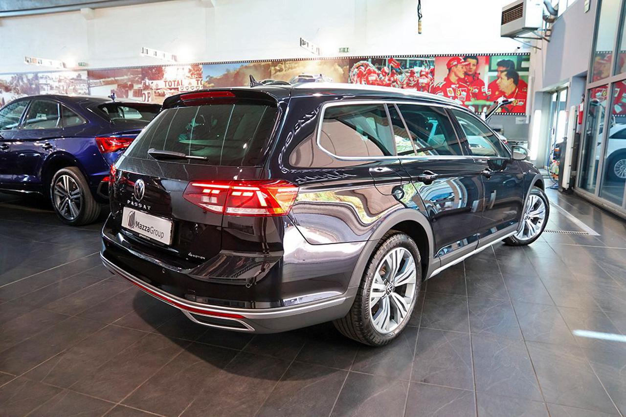 VOLKSWAGEN Passat Alltrack 2.0 TDI 200cv 4Motion DSG - 9