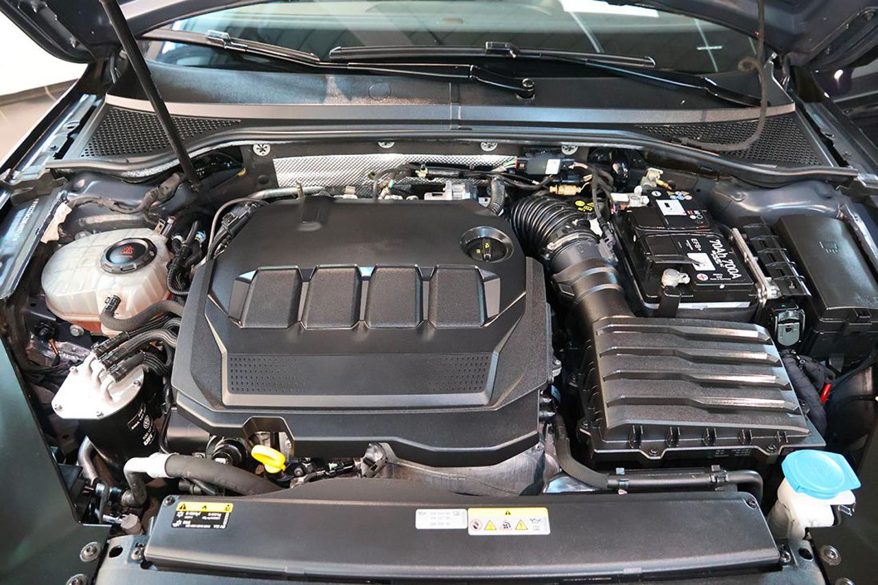 VOLKSWAGEN Passat Alltrack 2.0 TDI 200cv 4Motion DSG - 11