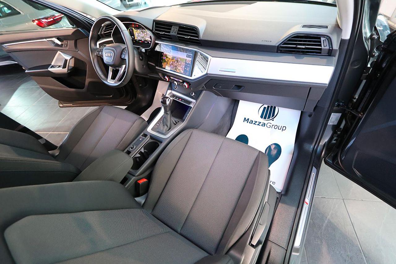 AUDI Q3 35 TFSI S-Tronic S-Line - 15
