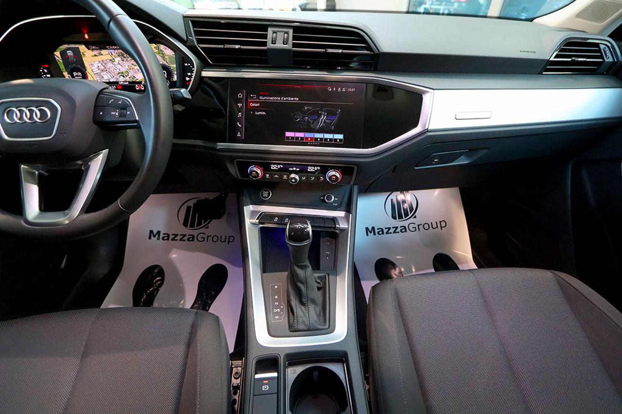AUDI Q3 35 TFSI S-Tronic S-Line - 30