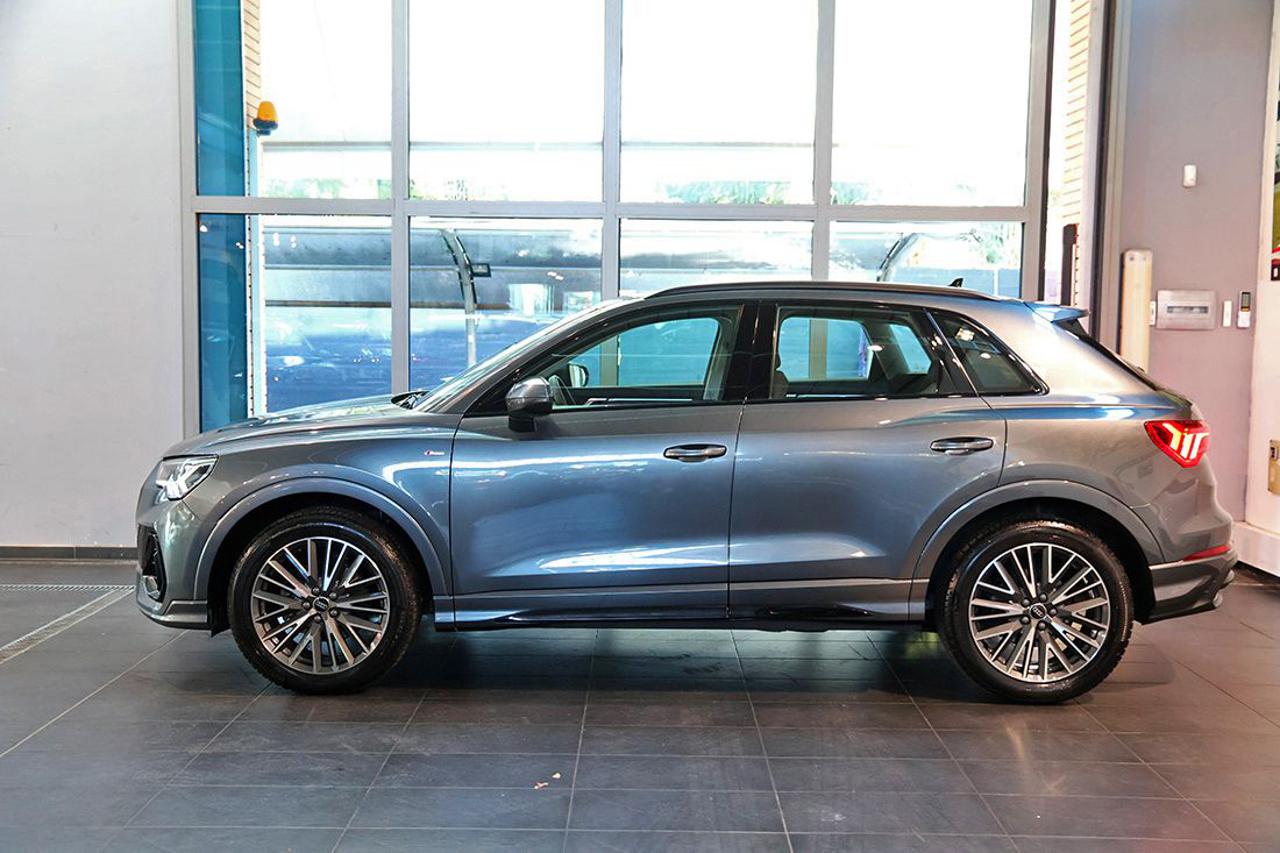 AUDI Q3 35 TFSI S-Tronic S-Line - 3