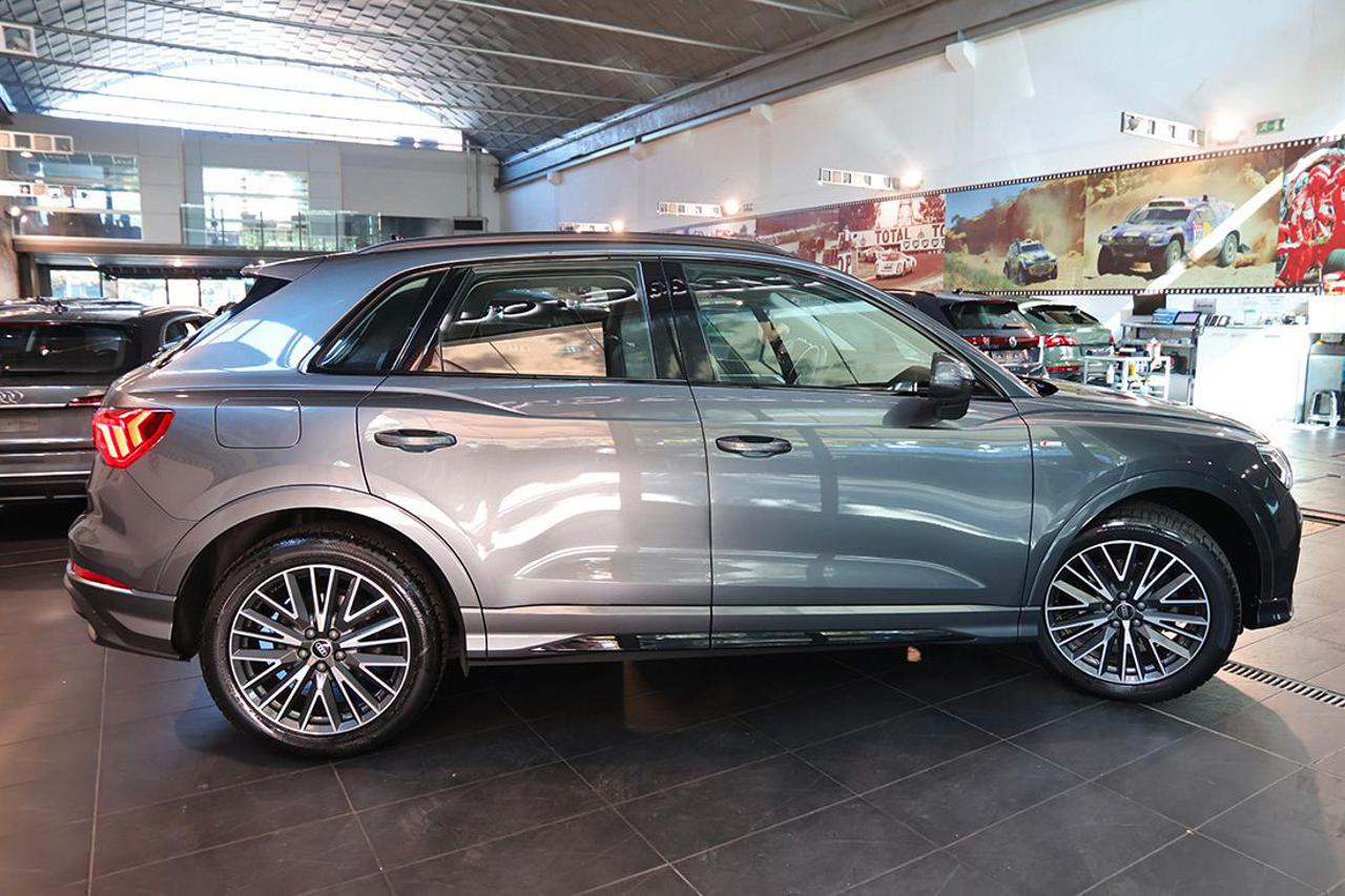 AUDI Q3 35 TFSI S-Tronic S-Line - 10