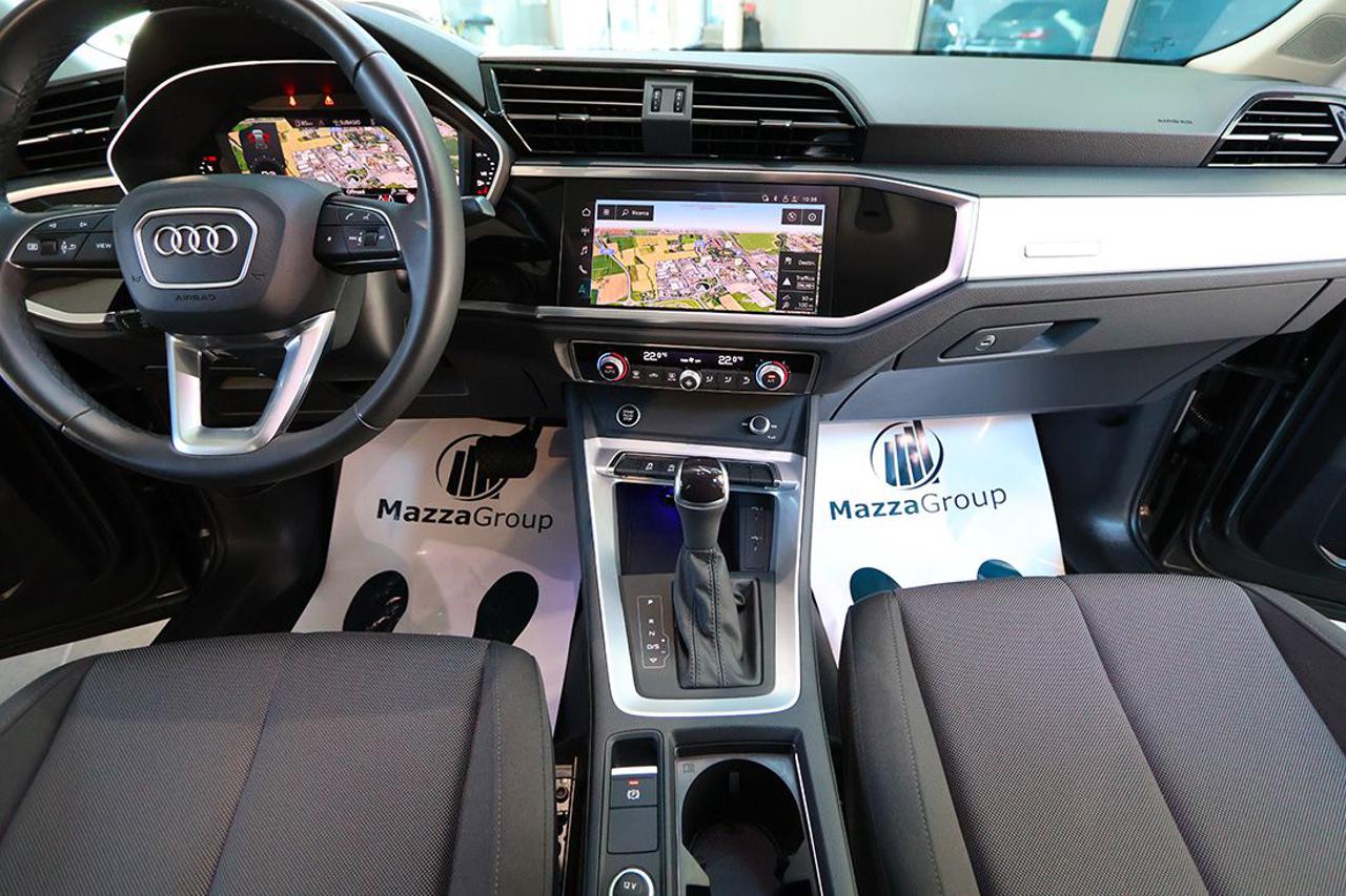 AUDI Q3 35 TFSI S-Tronic S-Line - 29