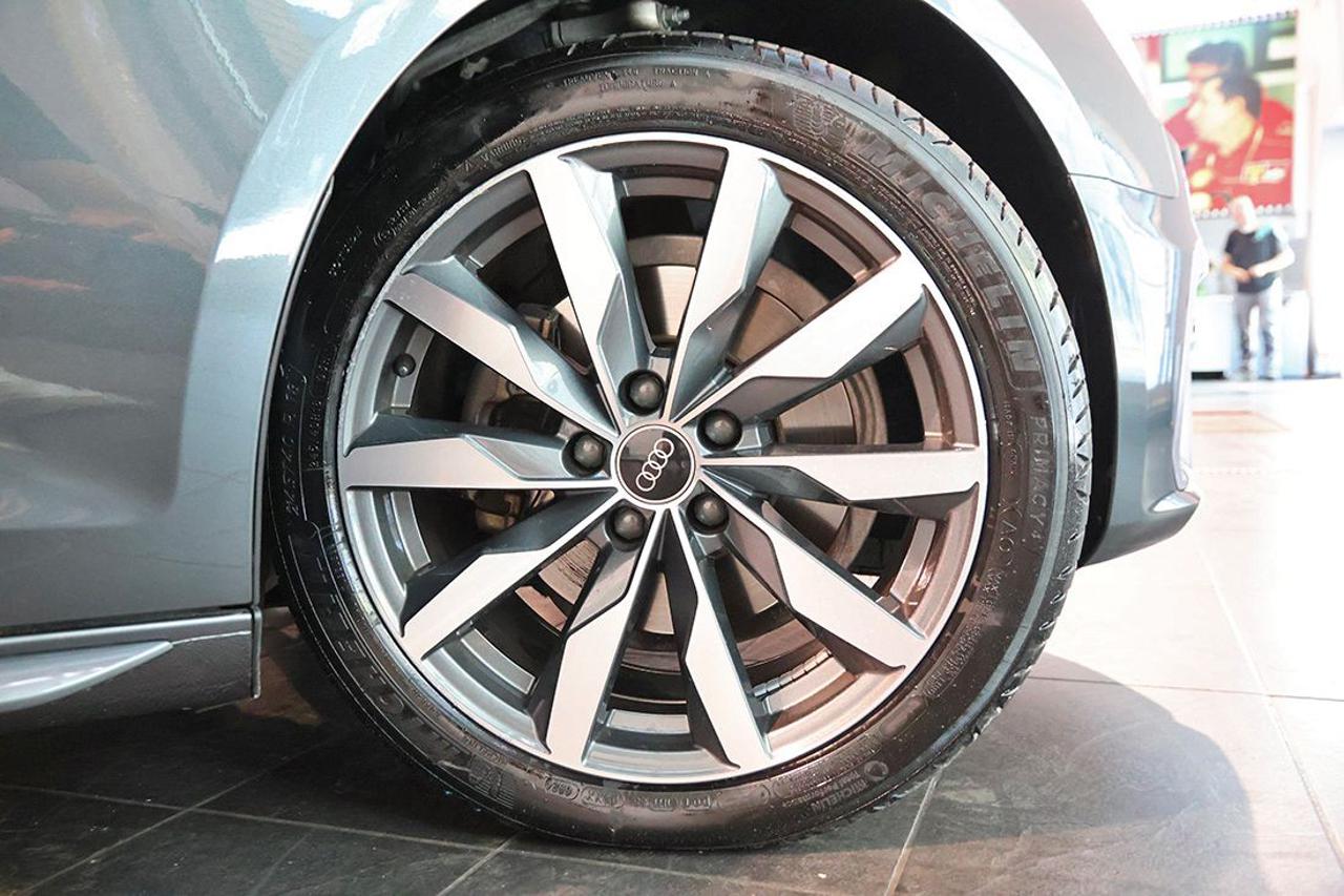 AUDI A4 35 TFSI Avant S-Tronic S-Line - 6